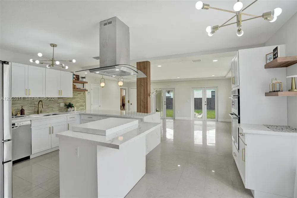4665 SW 159th Ct Miami, FL 33185
