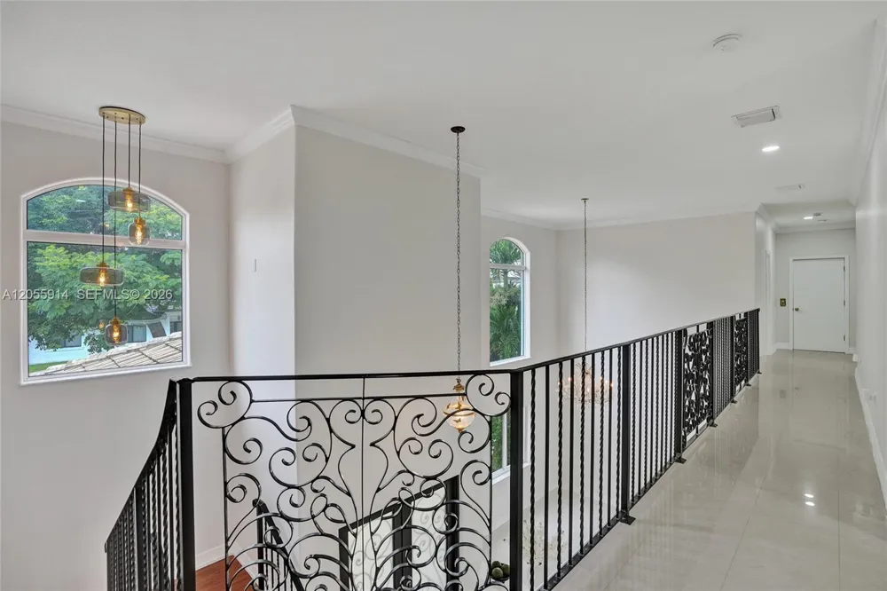 4665 SW 159th Ct Miami, FL 33185