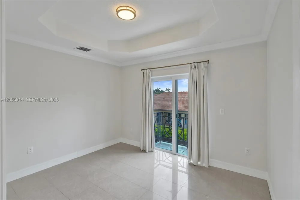 4665 SW 159th Ct Miami, FL 33185