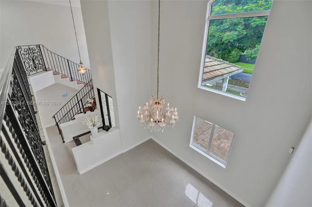 4665 SW 159th Ct Miami, FL 33185