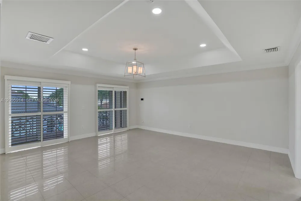 4665 SW 159th Ct Miami, FL 33185