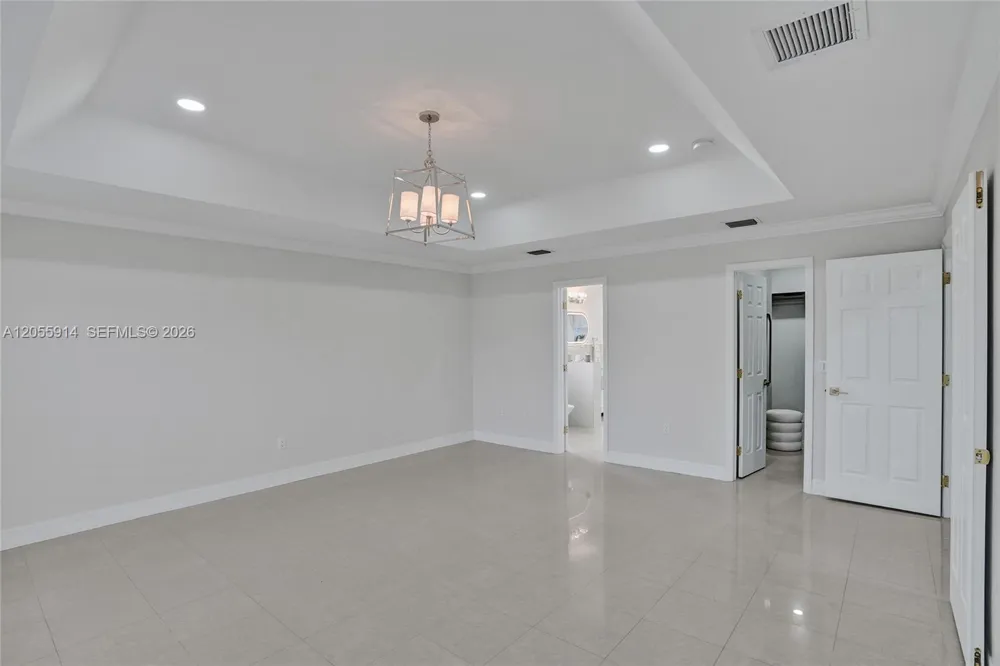 4665 SW 159th Ct Miami, FL 33185