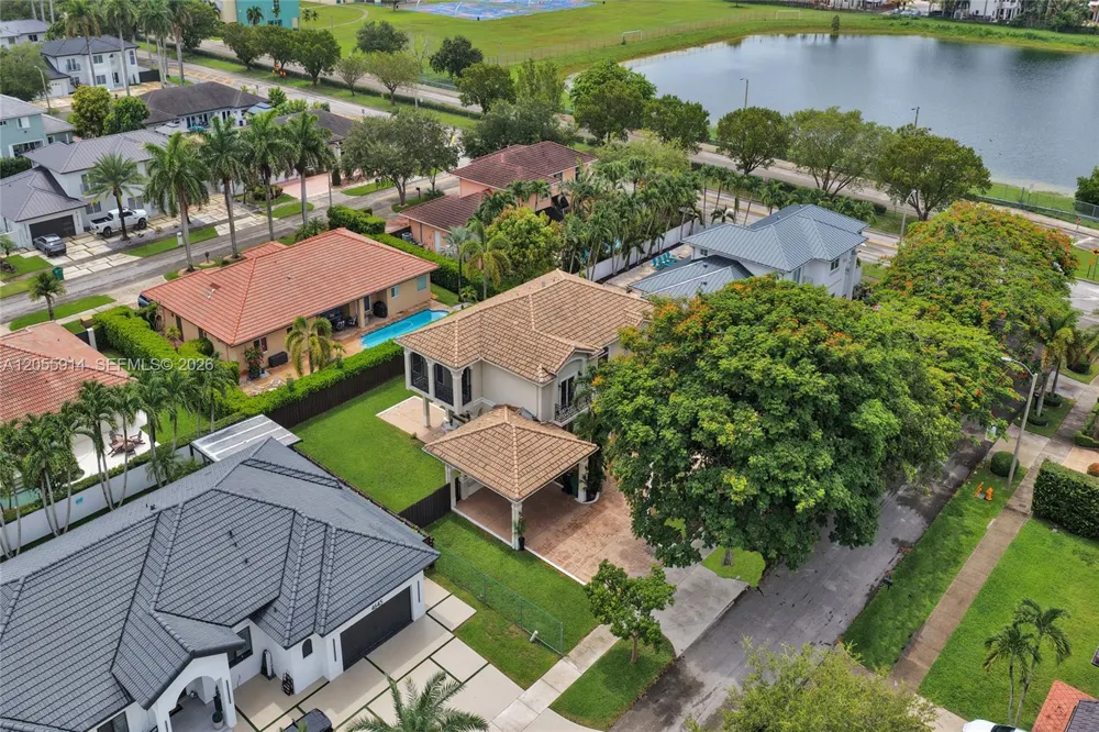 4665 SW 159th Ct Miami, FL 33185