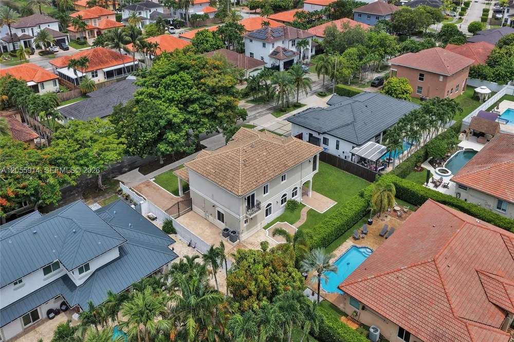 4665 SW 159th Ct Miami, FL 33185