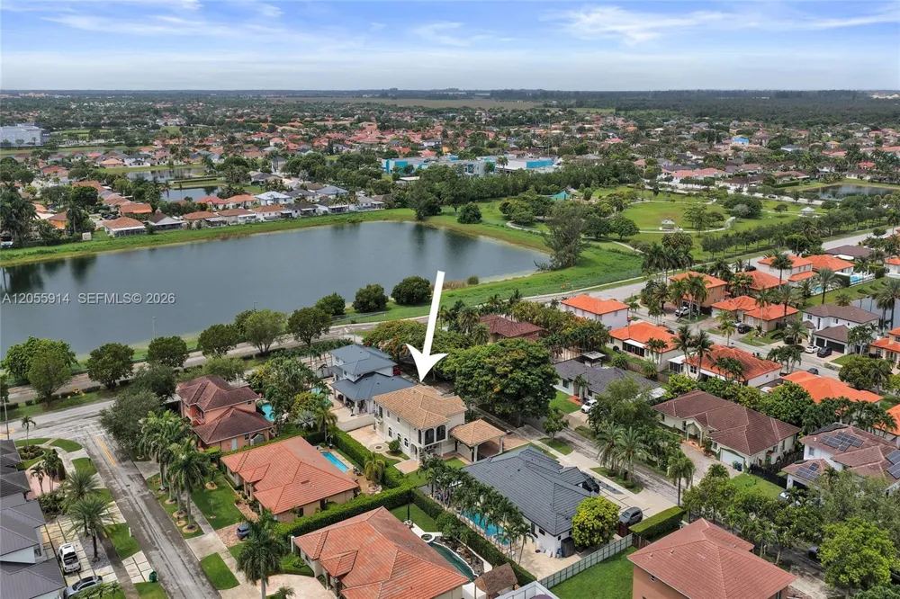 4665 SW 159th Ct Miami, FL 33185