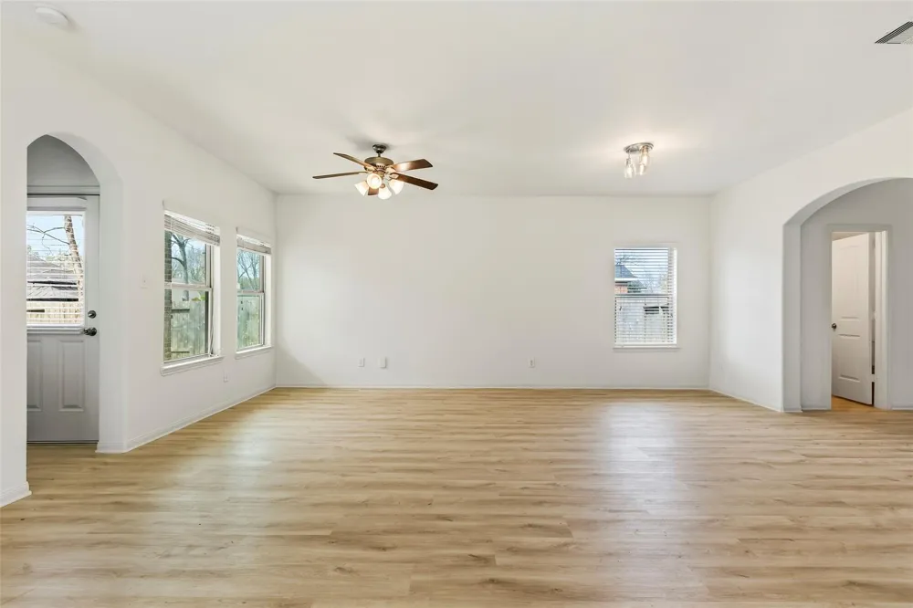 12339 Ridgecrest Drive Willis, TX 77318