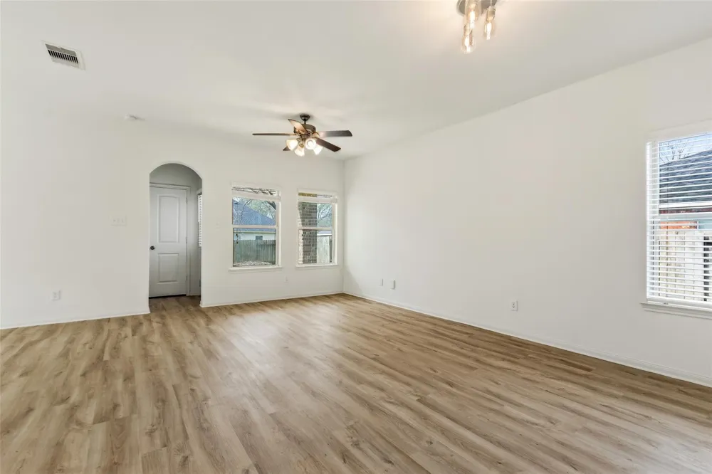 12339 Ridgecrest Drive Willis, TX 77318