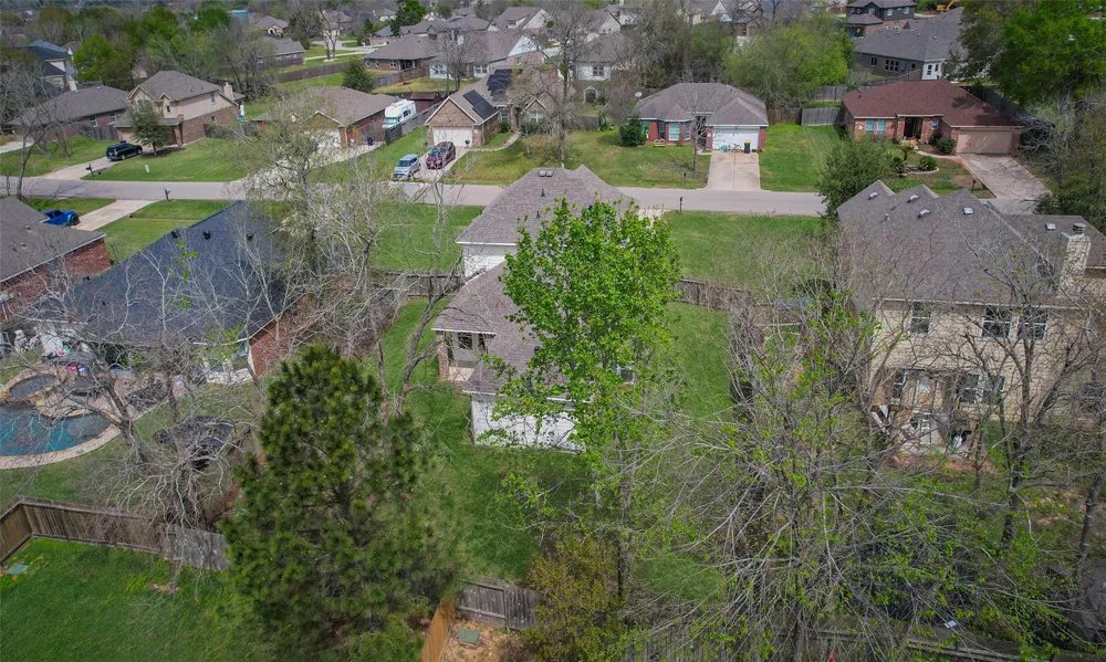 12339 Ridgecrest Drive Willis, TX 77318