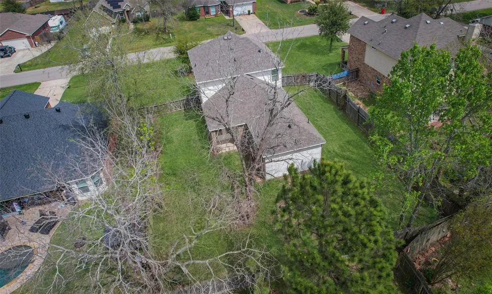 12339 Ridgecrest Drive Willis, TX 77318