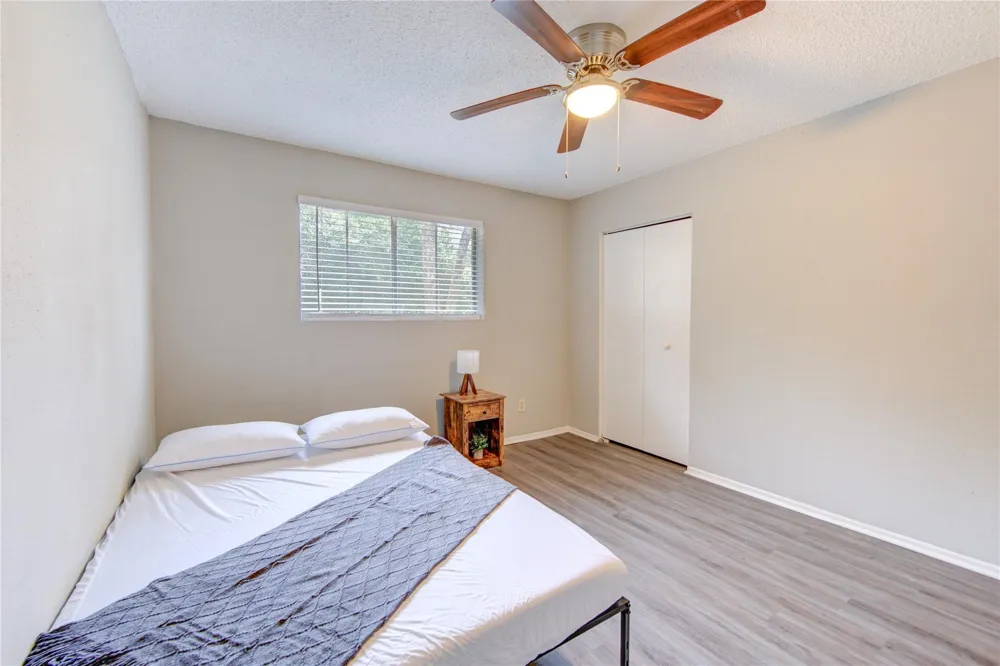 4106 California Street Dickinson, TX 77539