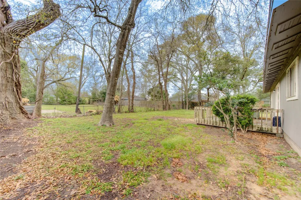 4106 California Street Dickinson, TX 77539
