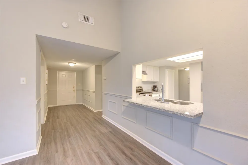 4106 California Street Dickinson, TX 77539