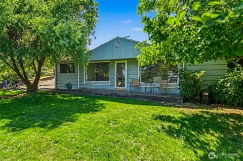 5669 Kitsap Way