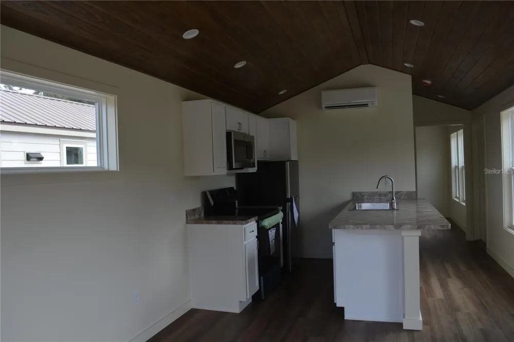 620 THIRD STREET Oviedo, FL 32765
