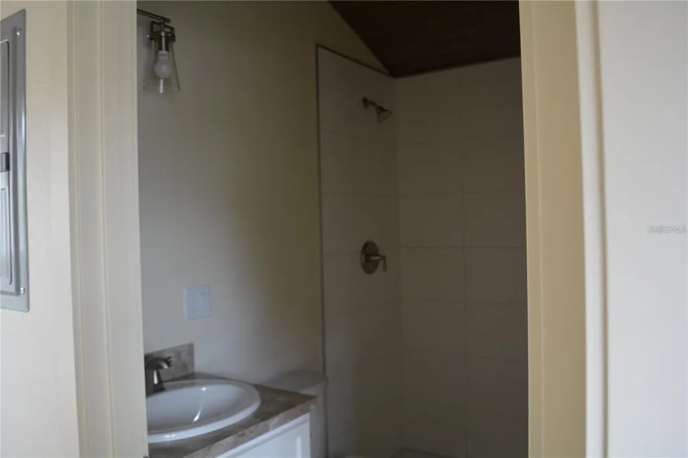 620 THIRD STREET Oviedo, FL 32765