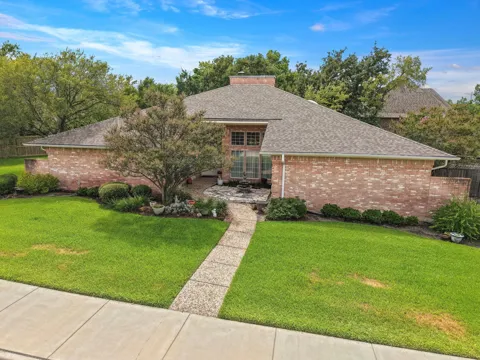 300 Chimney Hill Drive