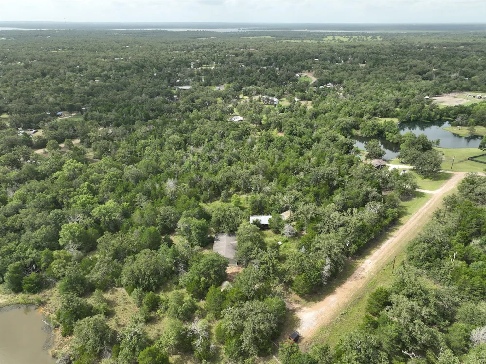 East Lois Lane Somerville, TX 77879