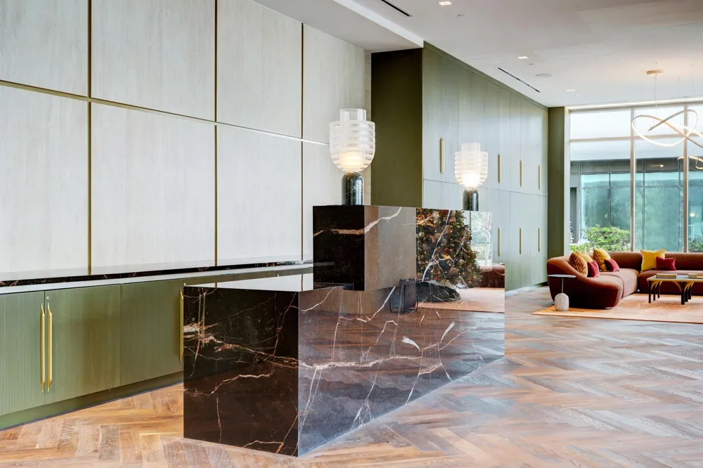 1711 Allen Parkway #3302 Houston, TX 77019