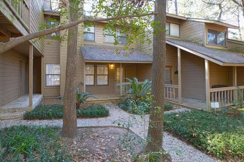78 Cokeberry Court