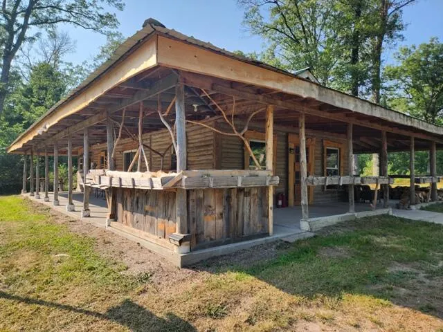 2833 E 40th Street Idlewild, MI 49642