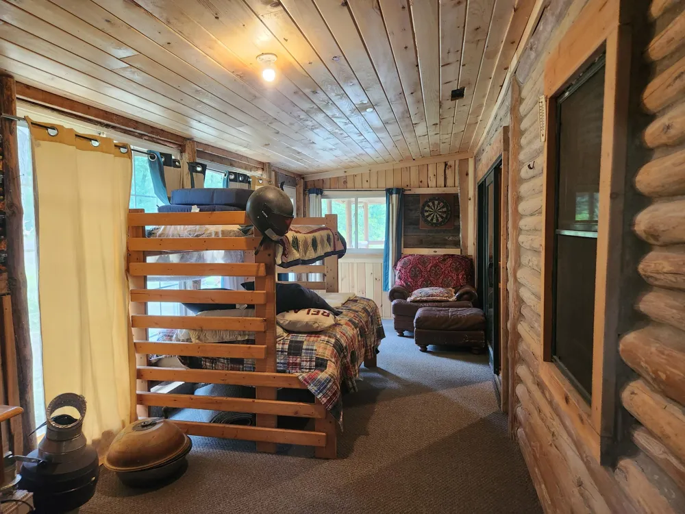 2833 E 40th Street Idlewild, MI 49642