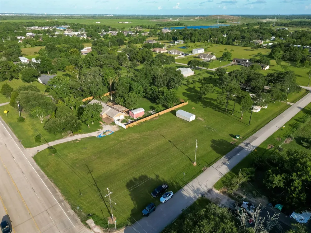 11111 Fm 1764 Road Santa Fe, TX 77510
