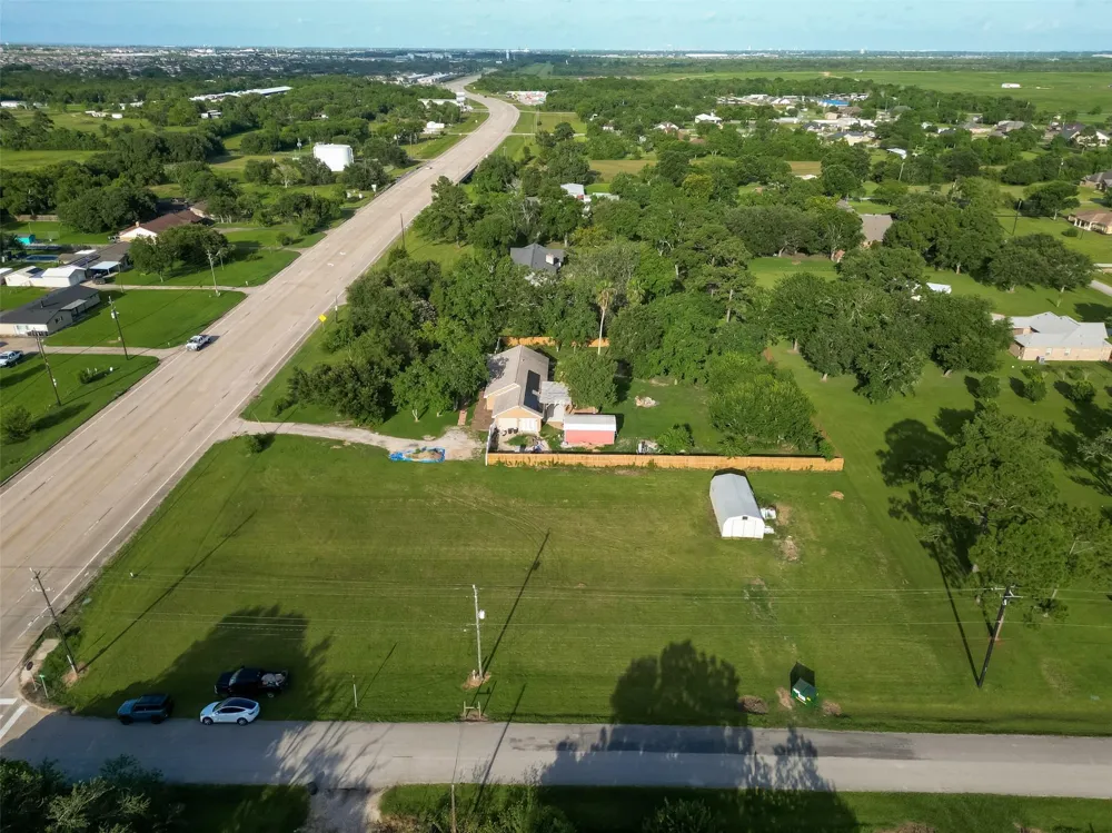 11111 Fm 1764 Road Santa Fe, TX 77510