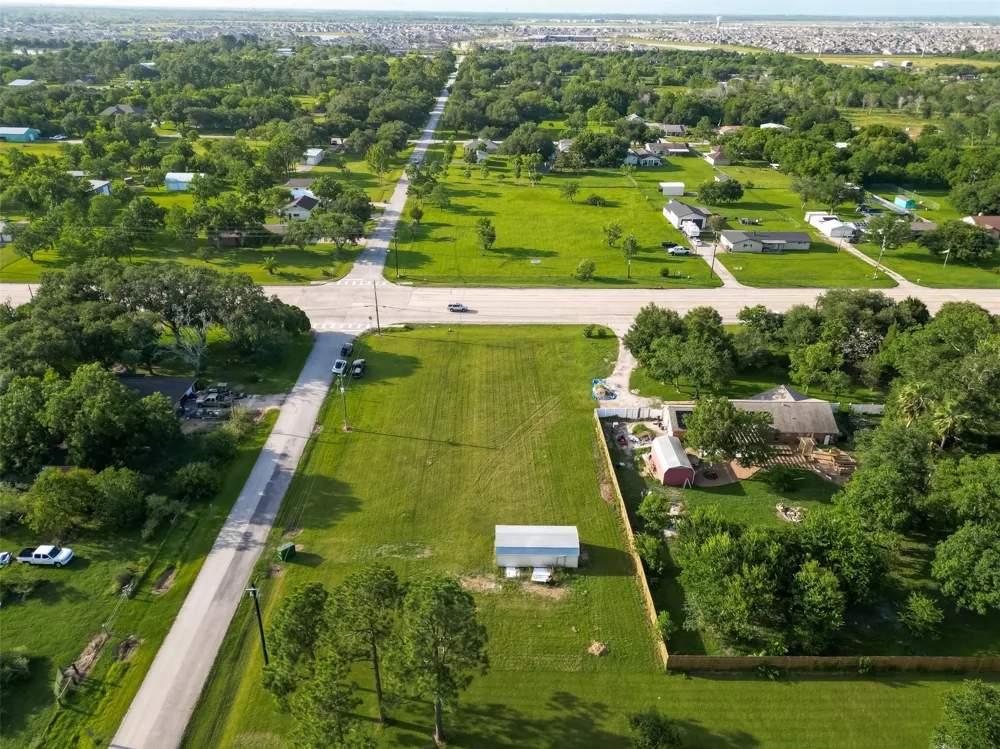 11111 Fm 1764 Road Santa Fe, TX 77510