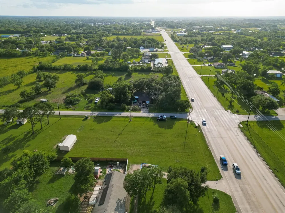 11111 Fm 1764 Road Santa Fe, TX 77510