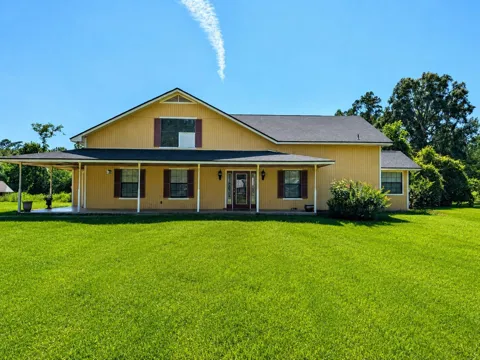 3717 Fm 1136