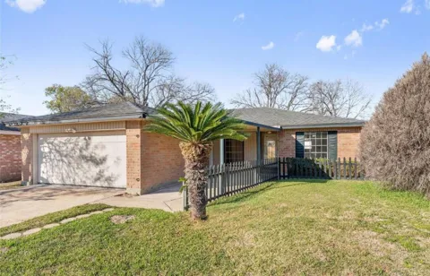 12411 Drifting Winds Drive