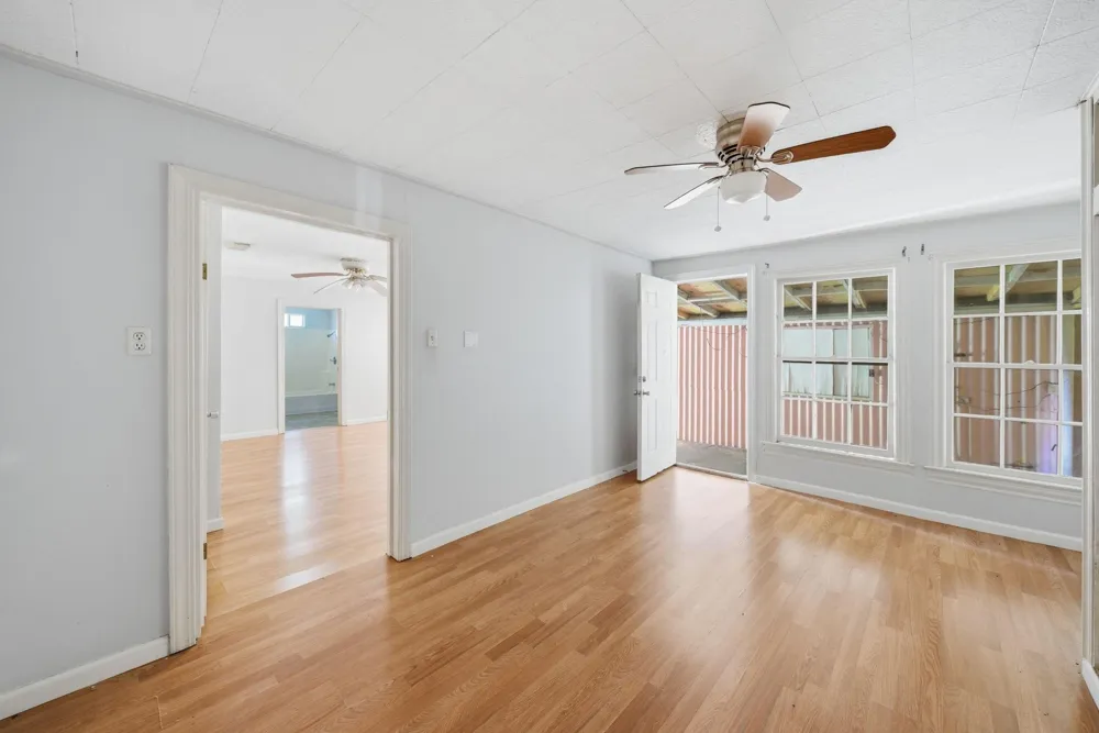 410 Live Oak Street Pasadena, TX 77506