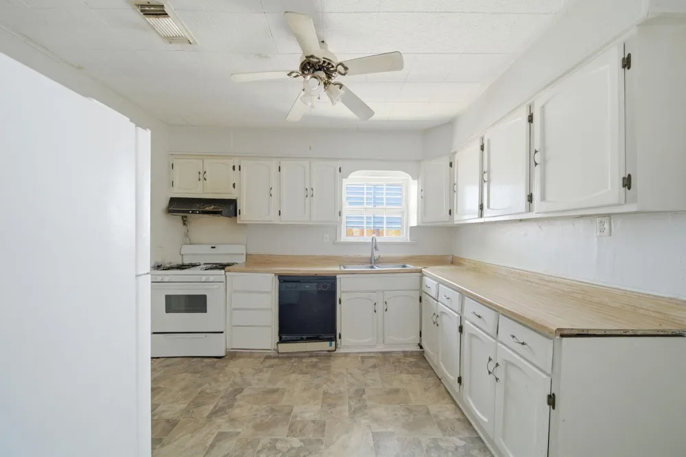 410 Live Oak Street Pasadena, TX 77506