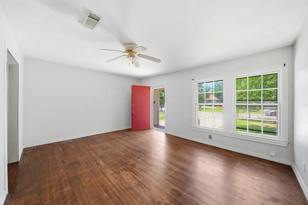 410 Live Oak Street Pasadena, TX 77506