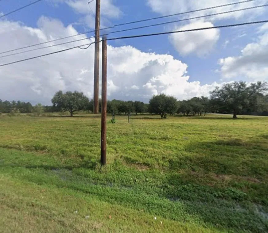 15073 Cypress Garden Drive Tomball, TX 77377