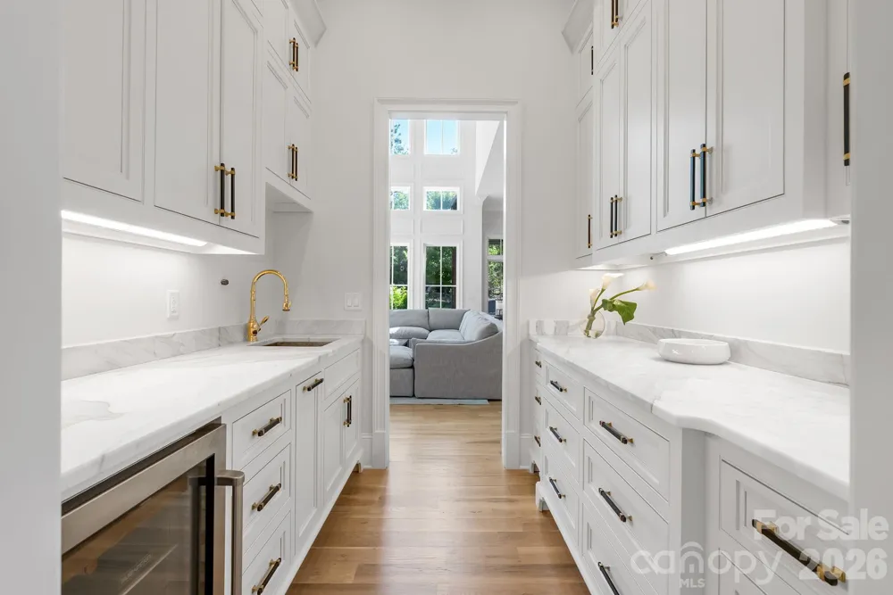 1905 White Tree Trail Arden, NC 28704