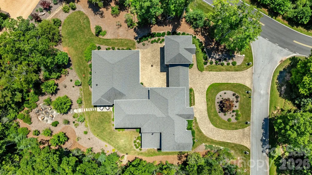1905 White Tree Trail Arden, NC 28704