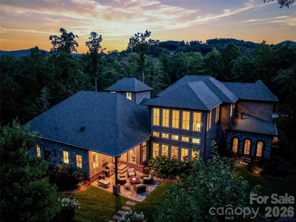 1905 White Tree Trail Arden, NC 28704
