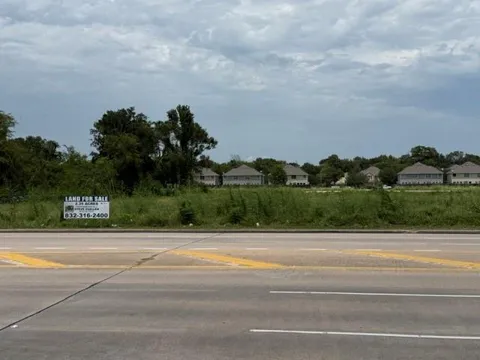 Stuebner Airline Road