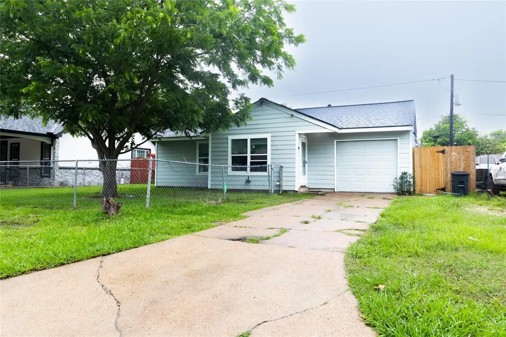 809 Norell Street Channelview, TX 77530