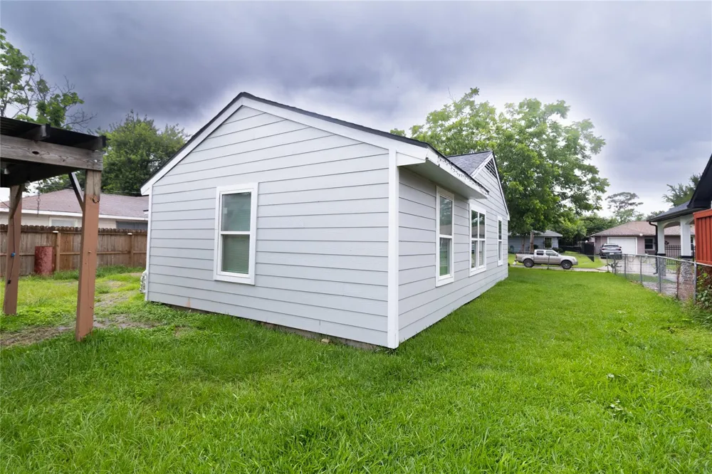 809 Norell Street Channelview, TX 77530