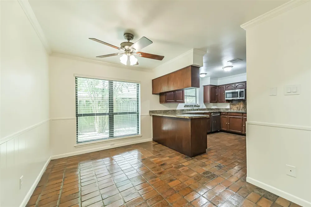 3111 Rockyridge Drive Houston, TX 77063