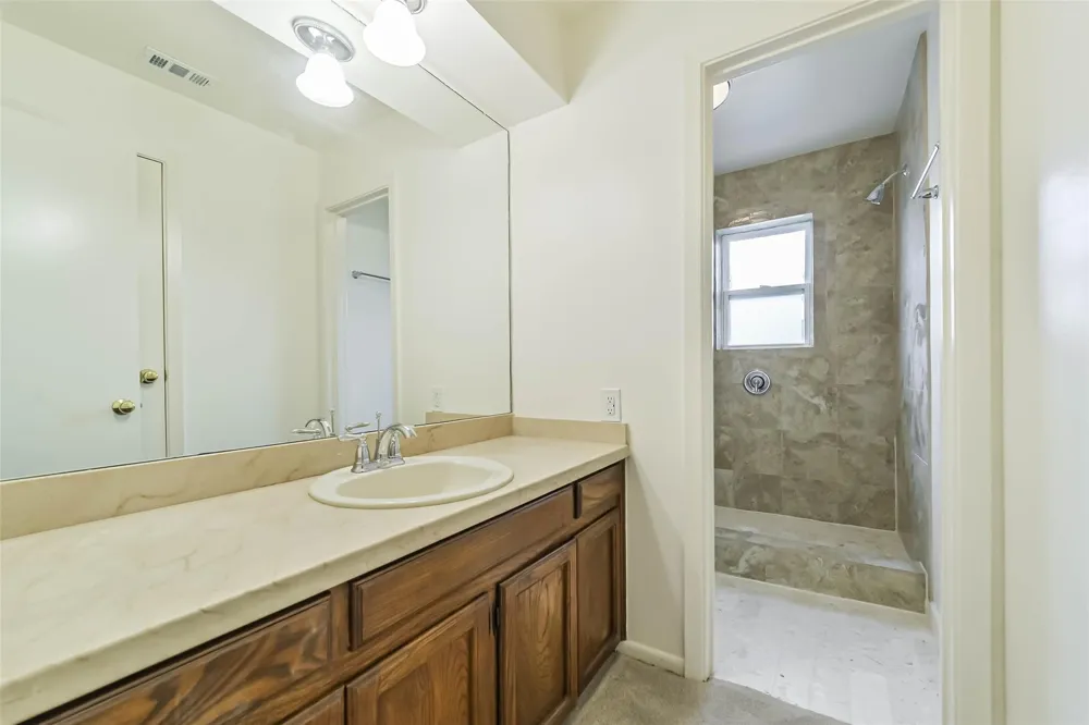 3111 Rockyridge Drive Houston, TX 77063