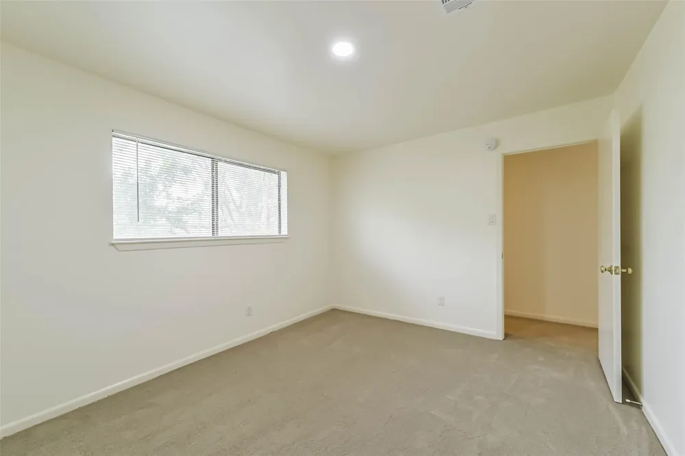 3111 Rockyridge Drive Houston, TX 77063