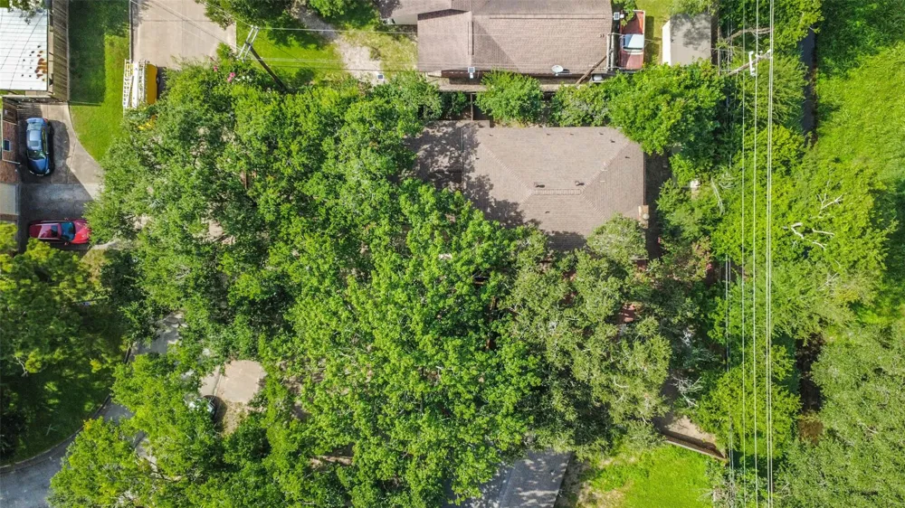 3111 Rockyridge Drive Houston, TX 77063