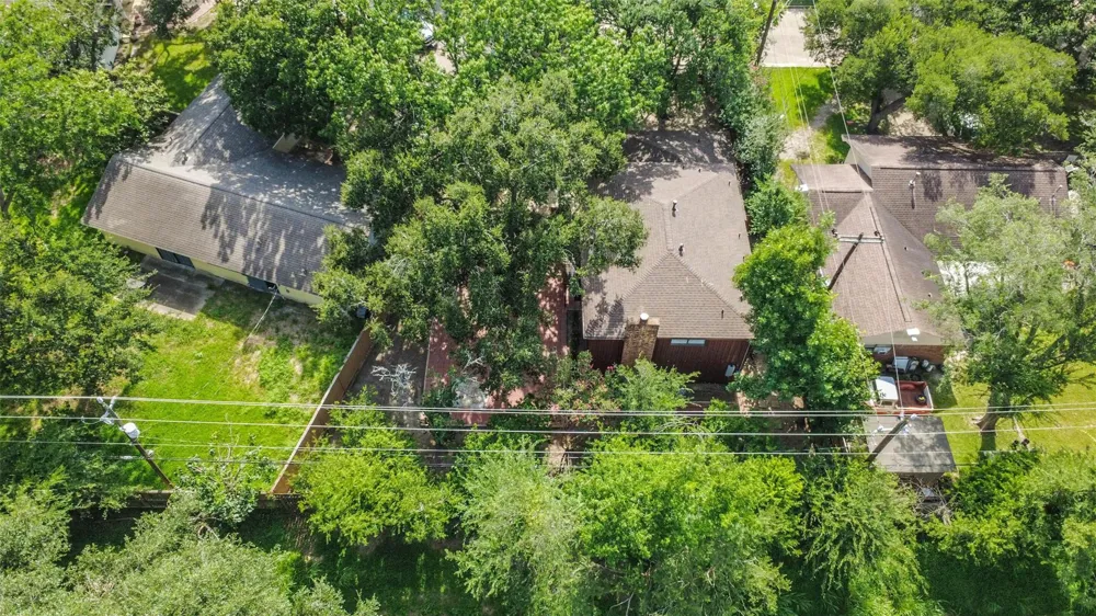 3111 Rockyridge Drive Houston, TX 77063