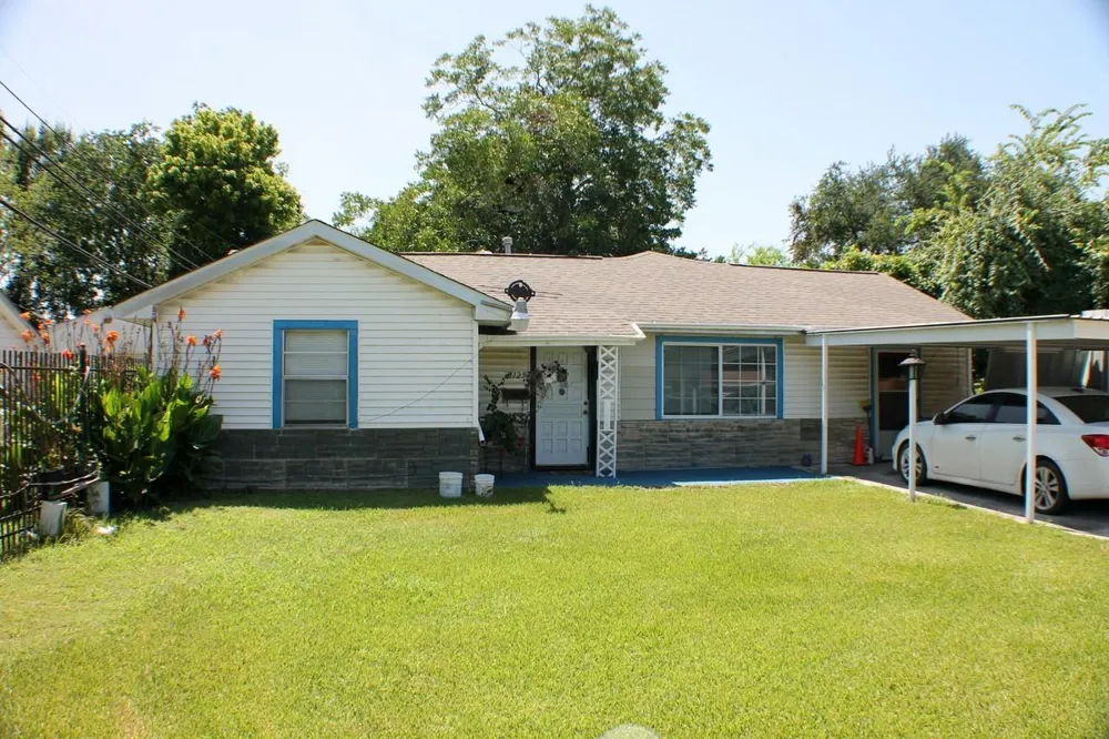11125 Bentley Street Houston, TX 77093