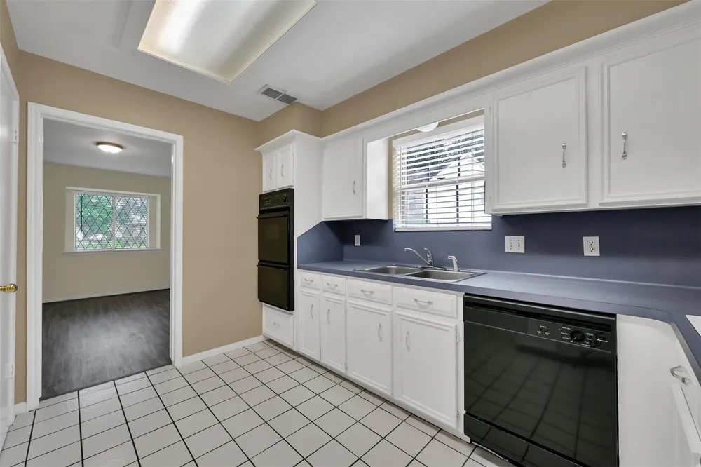 2010 Tucumcari Drive Houston, TX 77090