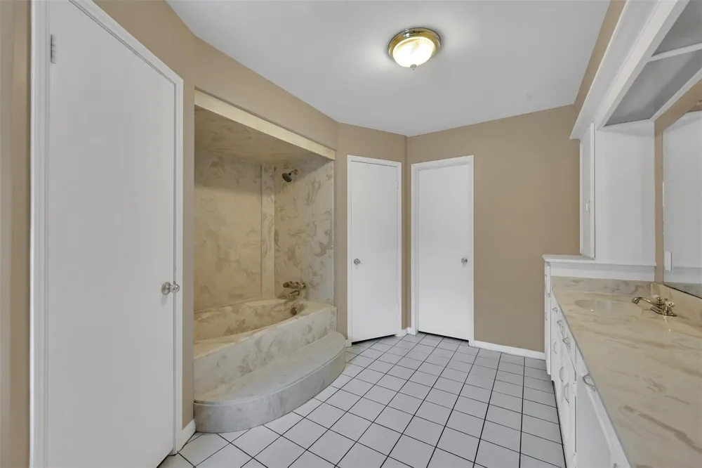 2010 Tucumcari Drive Houston, TX 77090
