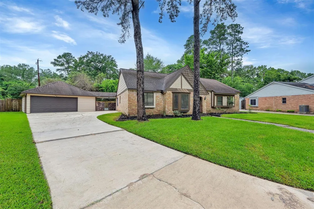 2010 Tucumcari Drive Houston, TX 77090